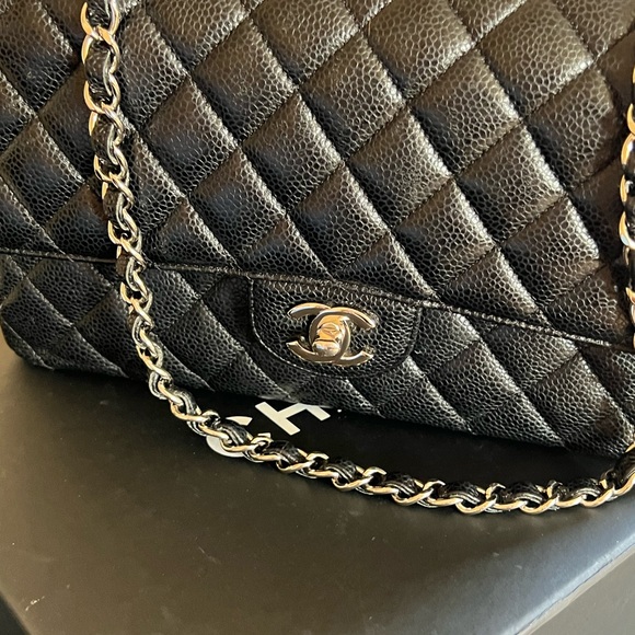 Chanel Classic Double Flap in Medium Caviar Leather 11 Series FULL SET PRISTINE - Picture 5 of 16